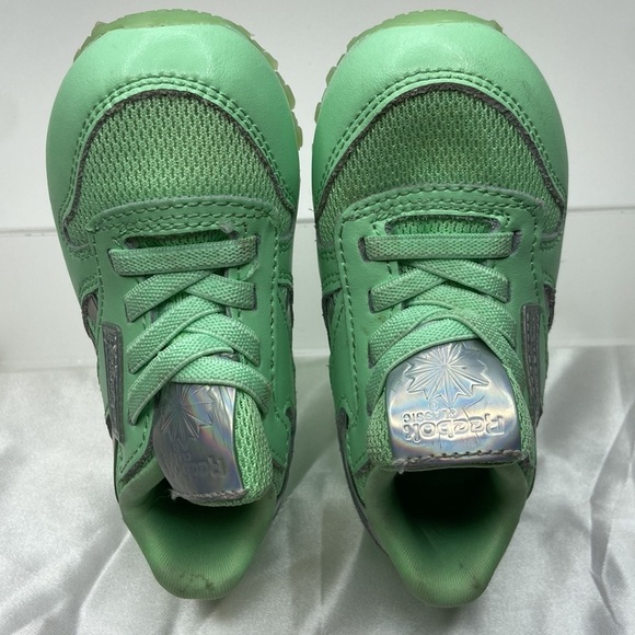 Reebok Toddler Girls Mint/Silver Classic Leather Running Sneaker Shoes Size 5 US - Picture 14 of 17